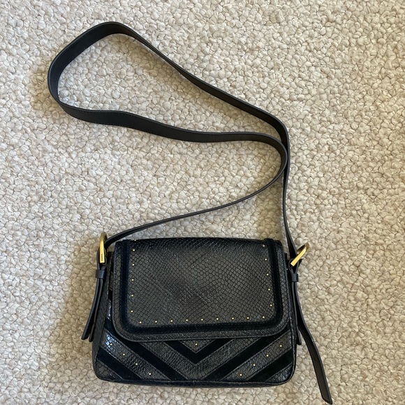 Fossil Bags Fossil Black Leather Embossed Crossbody Bag Poshmark